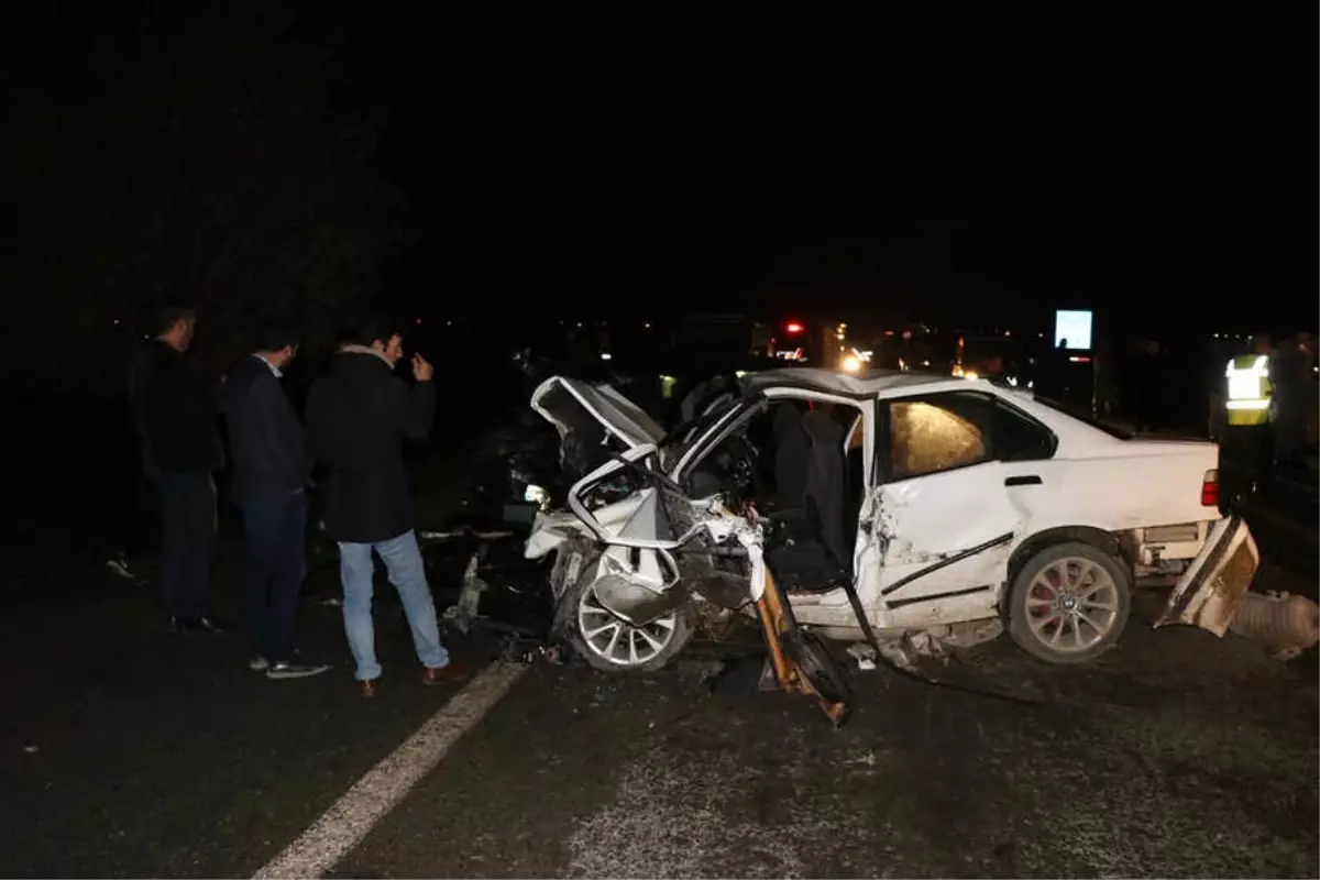 Güncelleme - Iğdır'da İki Otomobil Çarpıştı: 7 Yaralı