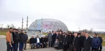 Seyitgazi Belediyesi: Seyitgazili Muhtarlar Türk Dünyası Bilim Kültür ve Sanat Merkezi'nde Seyitgazi Belediyesi: Seyitgazili Muhtarlar Türk Dünyası Bilim Kültür ve Sanat Merkezi'nde