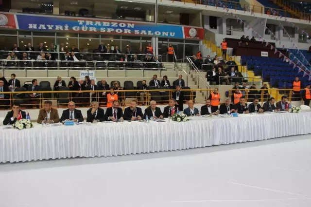 Trabzonspor'un Olağanüstü Kongresi Başladı