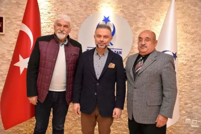 Alevi İnanç Birliği Vakfından Ertürk'e Ziyaret Alevi İnanç Birliği Vakfından Ertürk'e Ziyaret