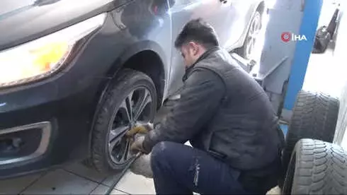 Lastikçilerde Kış Lastiği Yoğunluğu Lastikçilerde Kış Lastiği Yoğunluğu