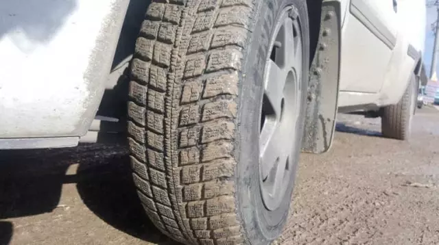 Lastikçilerde Kış Lastiği Yoğunluğu Lastikçilerde Kış Lastiği Yoğunluğu