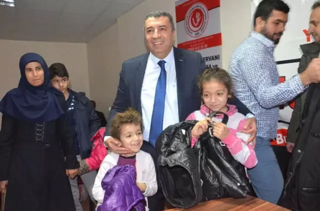 Mtb'den Yetimler Kervanına Yardım