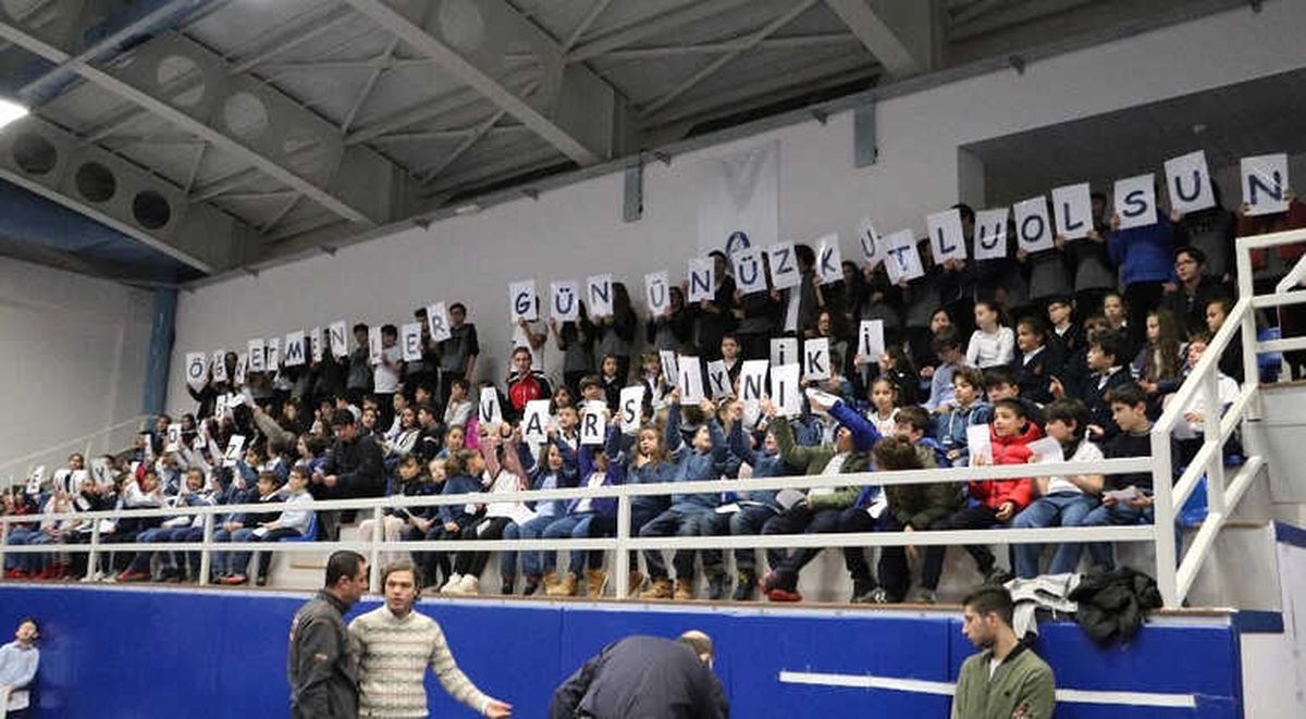 Öğretmenleri Duygulandıran Sürpriz