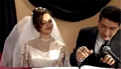 90'lı Yıllar Serisi: İz Bırakan Yerli Dizileri Hatırlıyoruz 90'lı Yıllar Serisi: İz Bırakan Yerli Dizileri Hatırlıyoruz