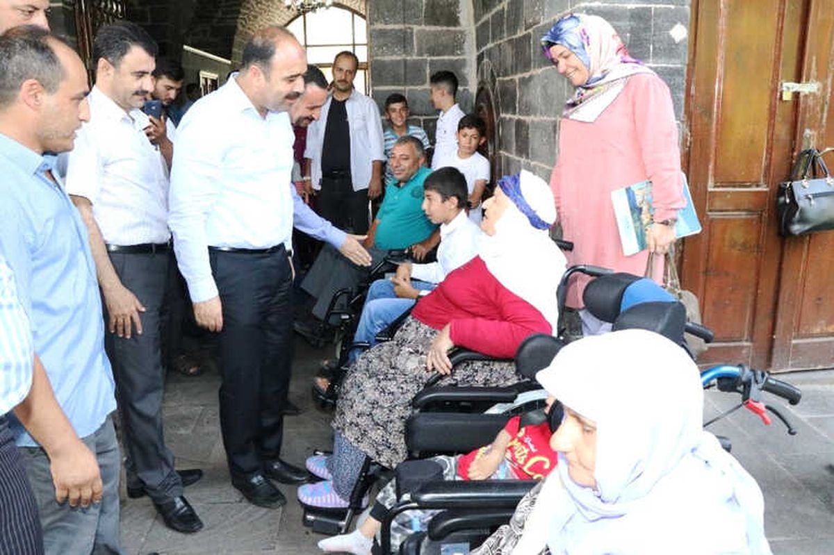 Çiftçi'den 3 Aralık Dünya Engelliler Günü Mesajı