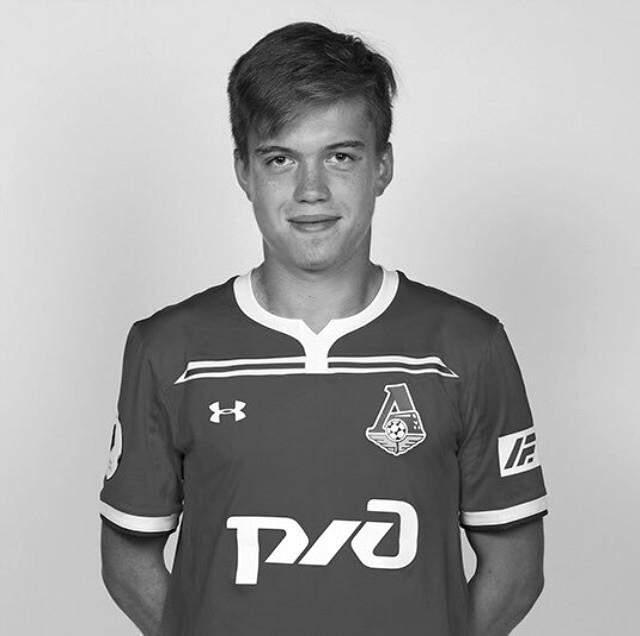 Lokomotiv Moskova'nın Genç Oyuncusu Alexey Lomakin, Donarak Hayatını Kaybetti