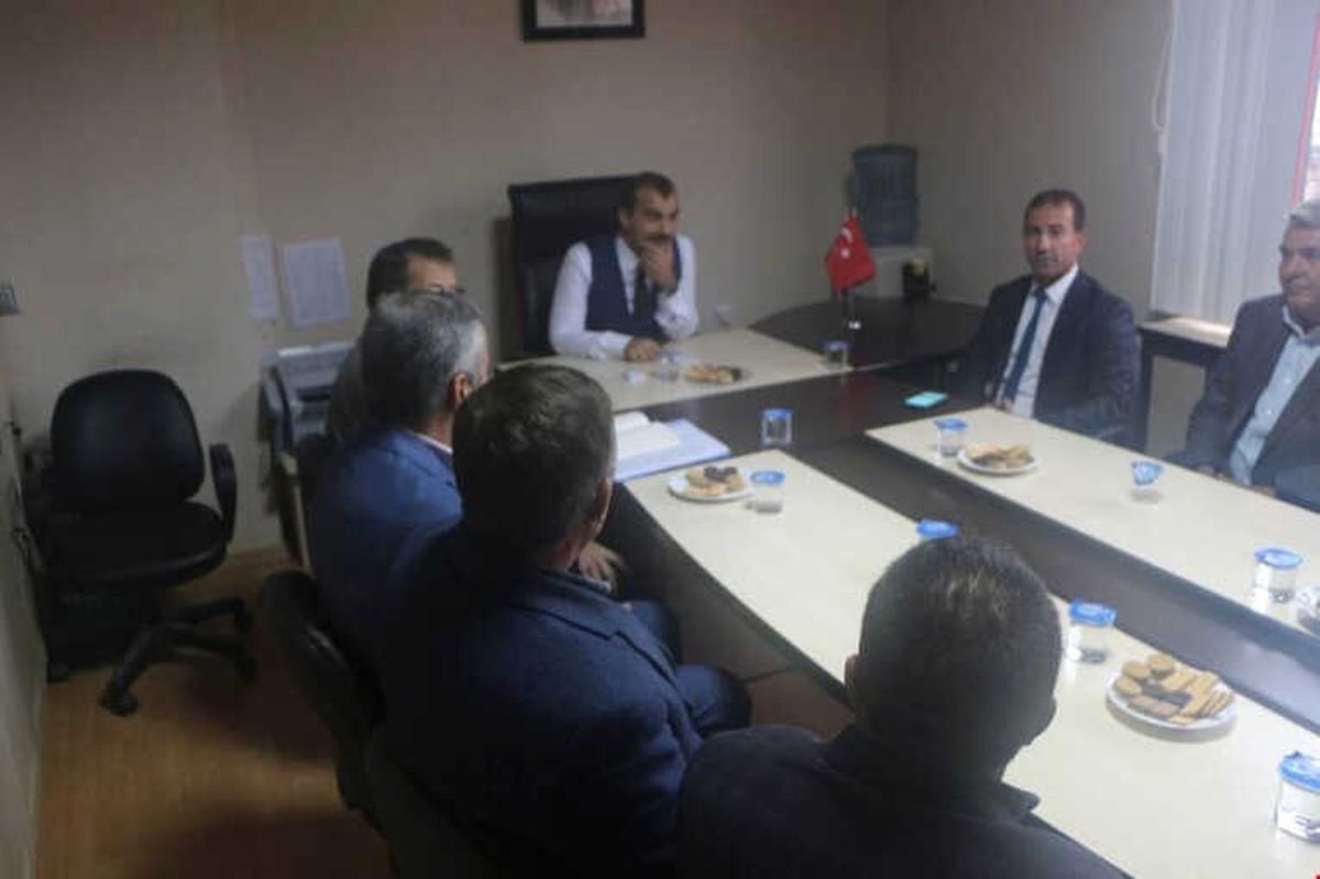 Pazarlar'da Muhtarlar Toplantısı
