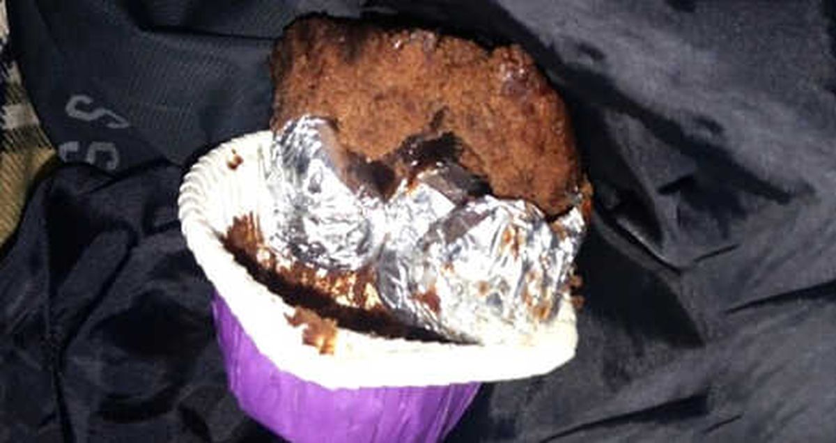 Sufle Kekin İçinden Çıkan Eroin, Polisi Bile Şaşırttı