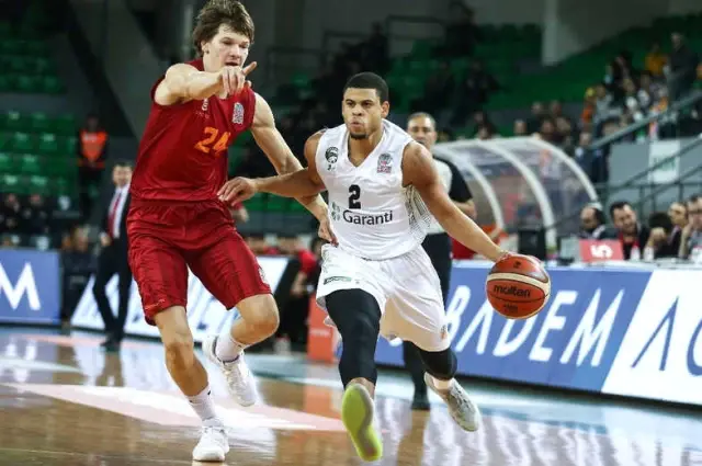 Galatasaray, Darüşşafaka'yı Deplasmanda Devirdi: 84-79