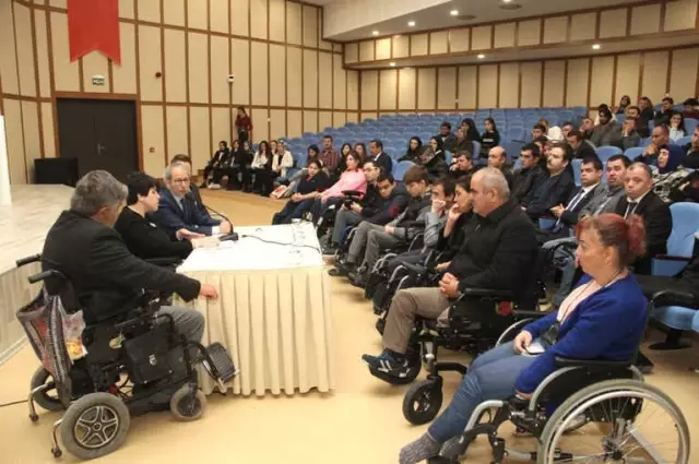 Sdü'de Engelli Bireylerin Gözünden Engelsiz Yaşam Paneli