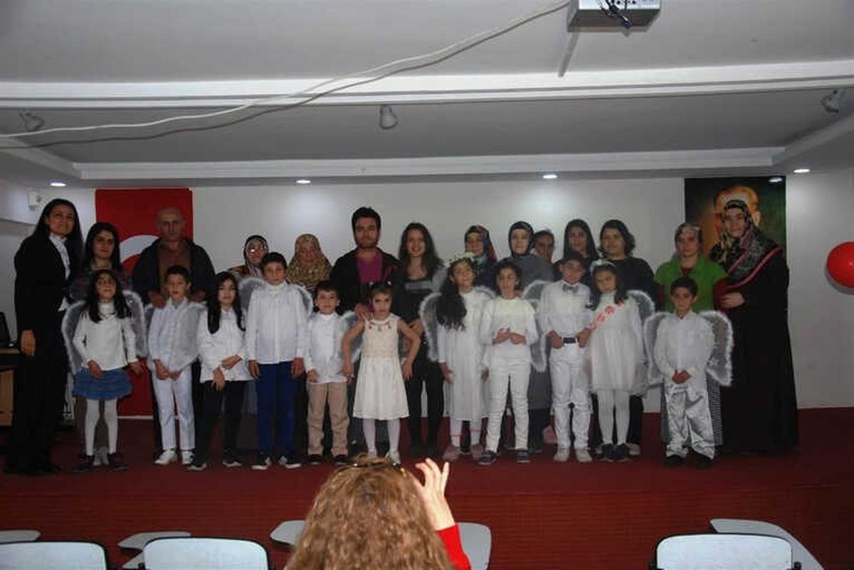 Şehit Orçun Kubat İlkokulu'nda Engelliler Günü Kutlaması