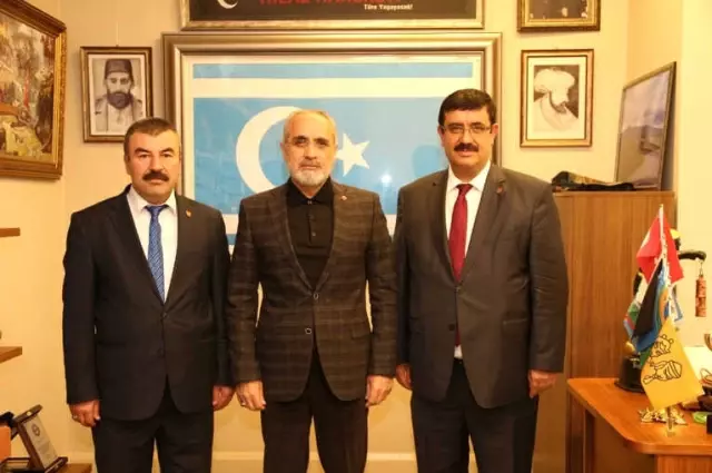 Sivil Toplum Kuruluşları Cumhurbaşkanı Başdanışmanı Topçu ile Buluştu