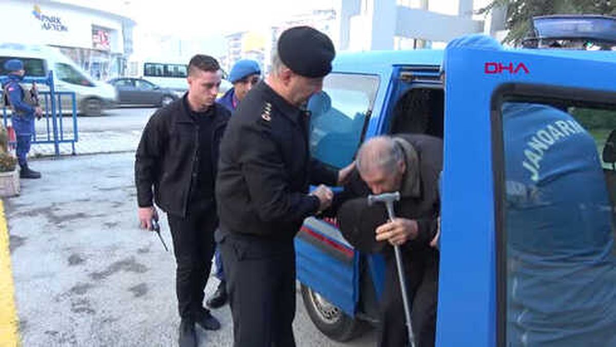 Afyonkarahisar Albay Çömez, Şehit Babasını Ağırladı
