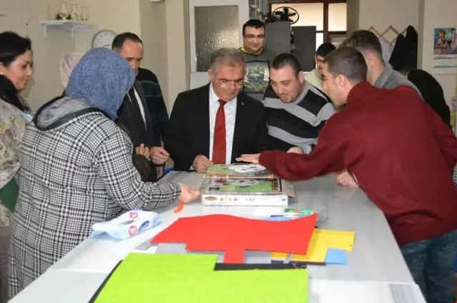 Kaymakam Çalık, Engelliler Derneğini Ziyaret Etti