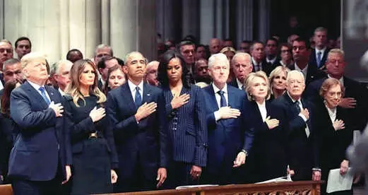 ABD'nin Başkanlık Koltuğuna Oturmuş Dört İsim, Baba Bush'un Cenaze Töreni İçin Yan Yana Geldi ABD'nin Başkanlık Koltuğuna Oturmuş Dört İsim, Baba Bush'un Cenaze Töreni İçin Yan Yana Geldi