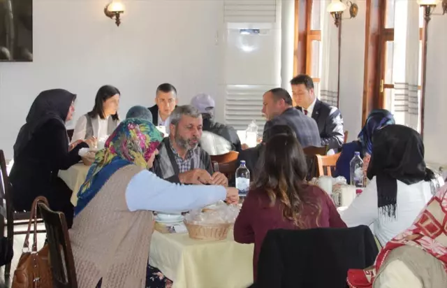 Beypazarı'nda Şehit Ailelerine Yemek