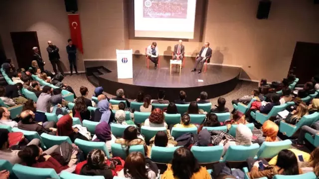 İngiliz Büyükelçi'den Türkiye'ye Terörle Mücadele Övgüsü İngiliz Büyükelçi'den Türkiye'ye Terörle Mücadele Övgüsü