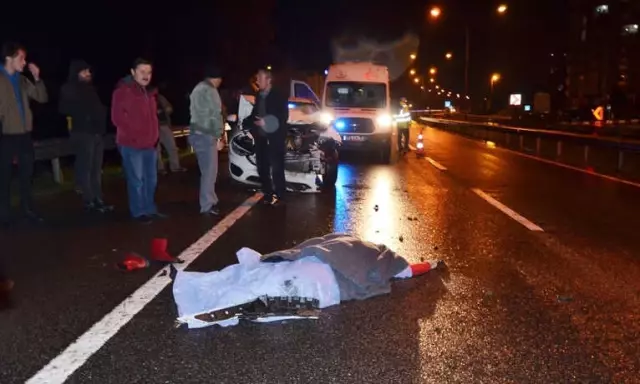 Otomobilin Çarptığı Genç Kadın Öldü