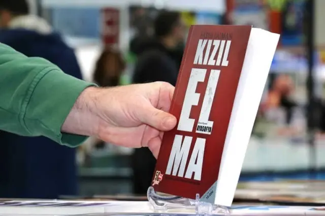 2. Van Kitap Fuarı Kapılarını Ziyaretçilerine Açtı