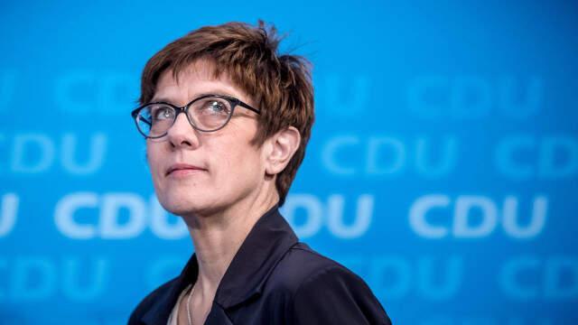 Annegret Kramp-Karrenbauer Kimdir?