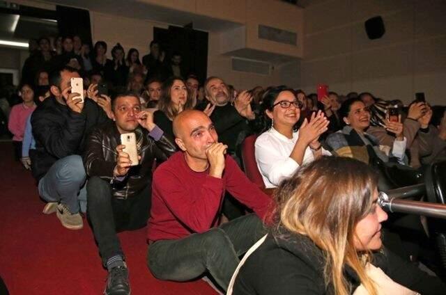 Haluk Levent ile Kelebek Kız Elfida'nın Buluşması Herkesi Ağlattı