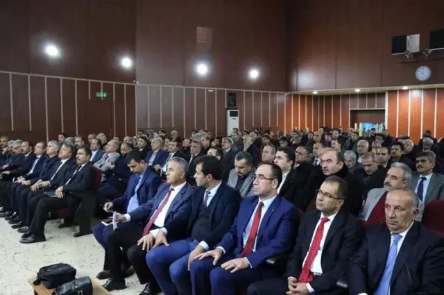 Müdür Alagöz Okul Müdürleriyle Bir Araya Geldi