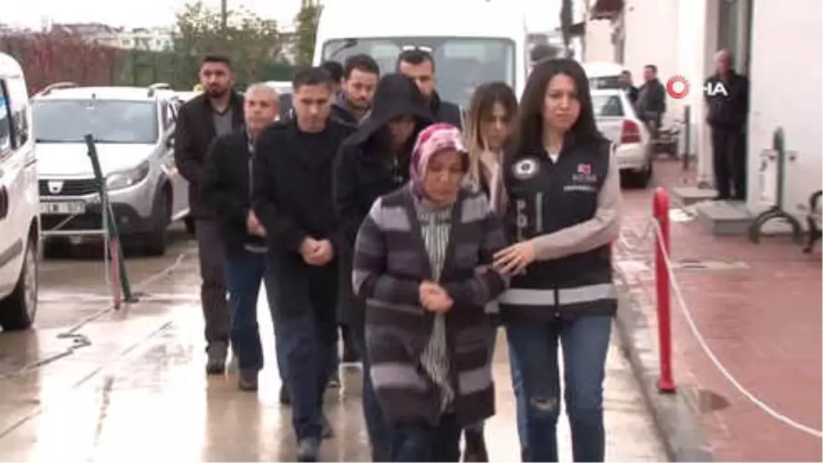 Rütbesi Sökülen Emniyet Müdürü Fetö'den Tutuklandı