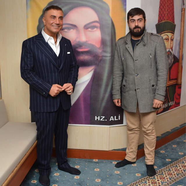 Sedat Peker, Cemevini Ziyaret Edip Fotoğrafı Sosyal Medyadan Paylaştı