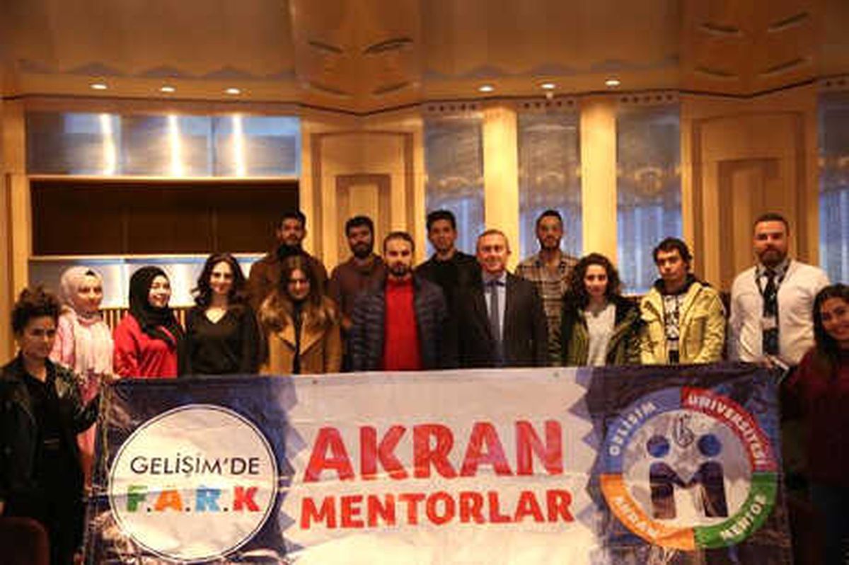 Üniversiteyi Akran Mentor ile Tanıyorlar
