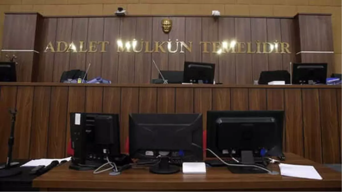 Vezneciler saldırısıyla ilgili 12 kişi hakkında kırmızı bülten