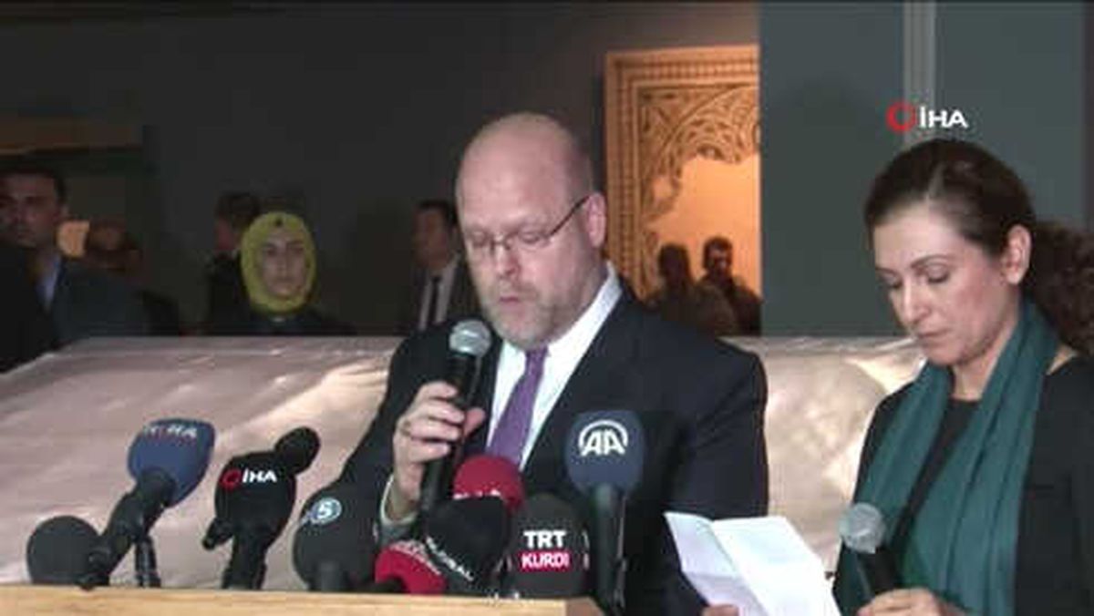 Çingene Kızı Mozaiği'nin Yurt Dışından Getirilen Parçaları Sergilendi