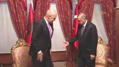 Cumhurbaşkanı Erdoğan, Arnavutluk Başbakanı Edi Rama'yı Kabul Etti Cumhurbaşkanı Erdoğan, Arnavutluk Başbakanı Edi Rama'yı Kabul Etti