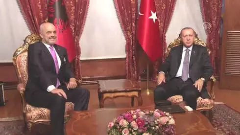 Cumhurbaşkanı Erdoğan, Arnavutluk Başbakanı Edi Rama'yı Kabul Etti Cumhurbaşkanı Erdoğan, Arnavutluk Başbakanı Edi Rama'yı Kabul Etti
