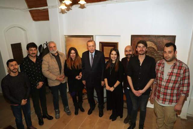 Cumhurbaşkanı Erdoğan'dan Ünlü Oyunculara Sürpriz Ziyaret