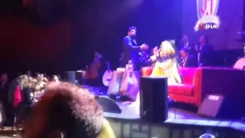 Diva Bu Kıyafeti Çok Sevdi Diva Bu Kıyafeti Çok Sevdi