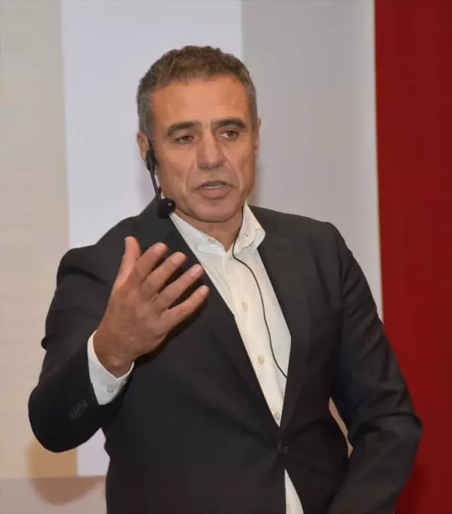 Fenerbahçe'yle Görüşme Yaptım Fenerbahçe'yle Görüşme Yaptım
