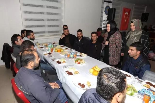 Hasta ve Yakınları İçin Moral Gecesi Düzenlendi