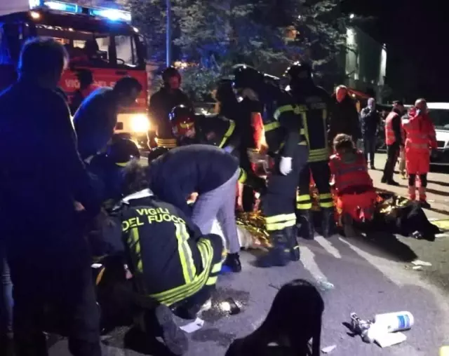 İtalya'da Gece Kulübünde Panik ve İzdiham: 6 Ölü, 120 Yaralı