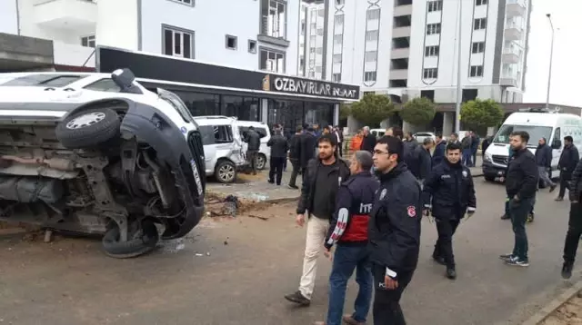 Kahta'da Zincirleme Kaza: 2 Yaralı