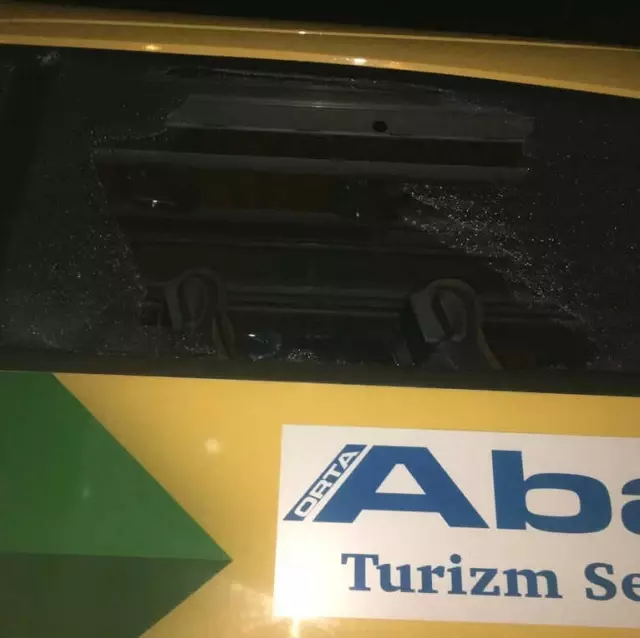 Konyaspor Taraftarını Taşıyan Otobüslere Saldırı