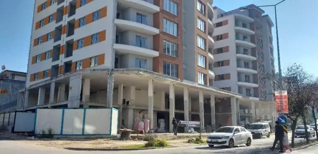 Müteahhit Bitirmedi, Kentsel Dönüşümde Sokakta Kaldılar