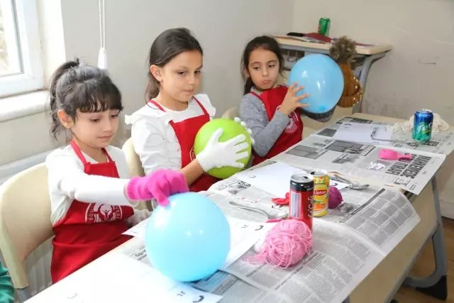 Odunpazarı'nda Çocuklar Deneyerek Öğreniyor Odunpazarı'nda Çocuklar Deneyerek Öğreniyor