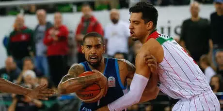 Pınar Karşıyaka - Türk Telekom: 86-89