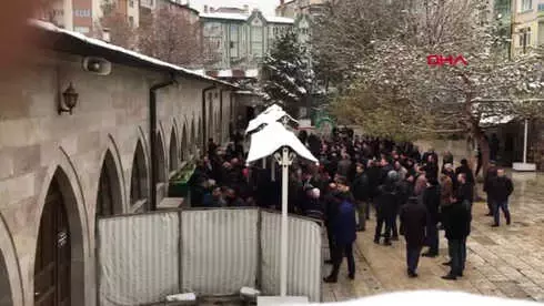 Sivas 12 Yaşındaki Duhan Utku, Kalp Krizinden Öldü Sivas 12 Yaşındaki Duhan Utku, Kalp Krizinden Öldü