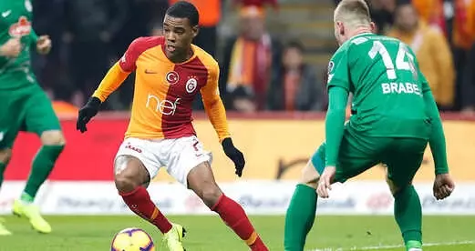 Galatasaray, Çaykur Rizespor ile 2-2 Berabere Kaldı! Galatasaray, Çaykur Rizespor ile 2-2 Berabere Kaldı!