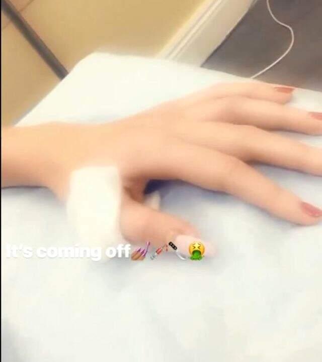 Serdar Ortaç'ın Ölümden Dönen Eşi Chloe Loughnan'dan İlk Paylaşım