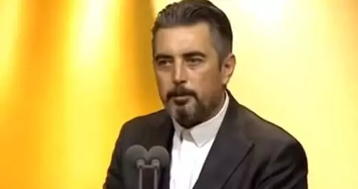 Altın Kelebek Ödülleri’nde Ödül Alan Ali İhsan Varol’dan Acun Ilıcalı’ya Gönderme: Bizi Direkt Kovdular