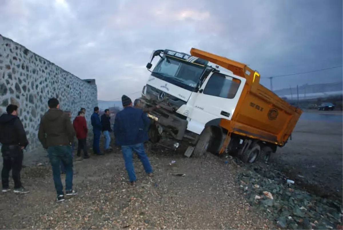 Faciadan Dönüldü: Komutanlığa Metreler Kala Durdu