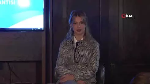 Tuba Ünsal'dan 10 Bin Poşet Gücünde Çanta